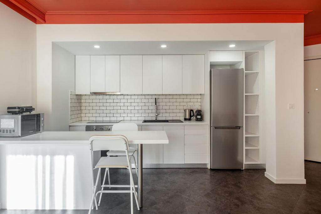 Onezerotwo By Zoia Living Aparthotel Athene Buitenkant foto